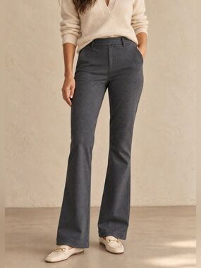 NWT Quince Ultra-Stretch Ponte Bootcut Pants - Size Small